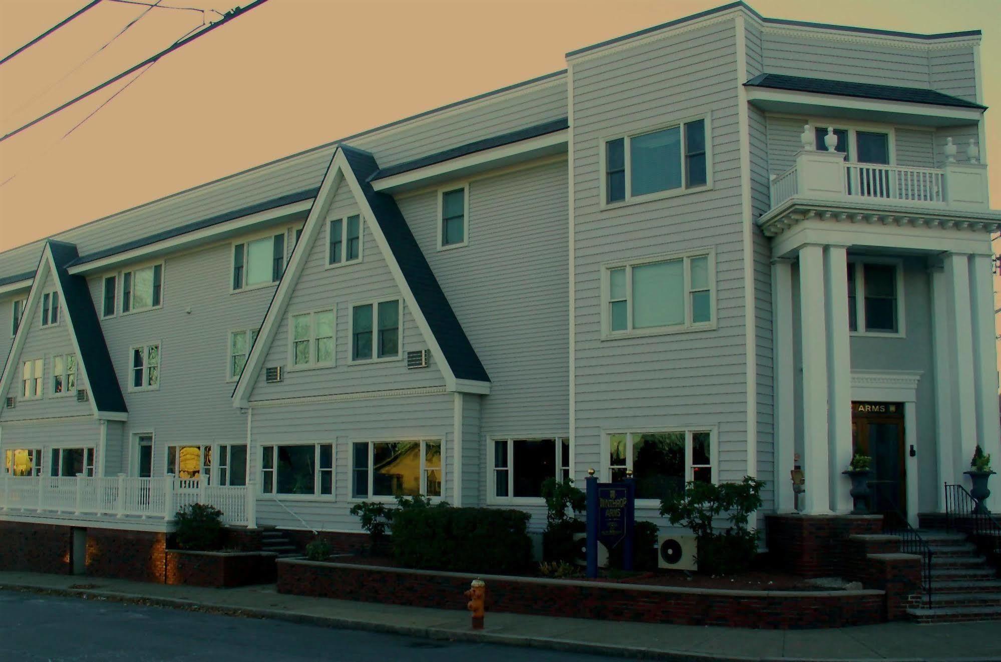 Winthrop Arms Hotel Restaurant Logan Airport מראה חיצוני תמונה