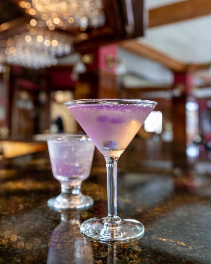 Winthrop Arms Hotel Restaurant Logan Airport מראה חיצוני תמונה