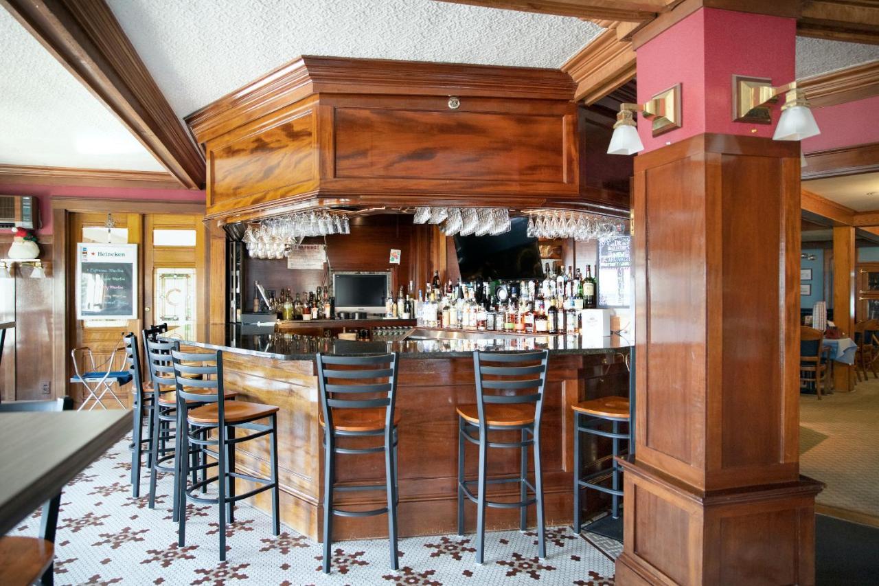 Winthrop Arms Hotel Restaurant Logan Airport מראה חיצוני תמונה